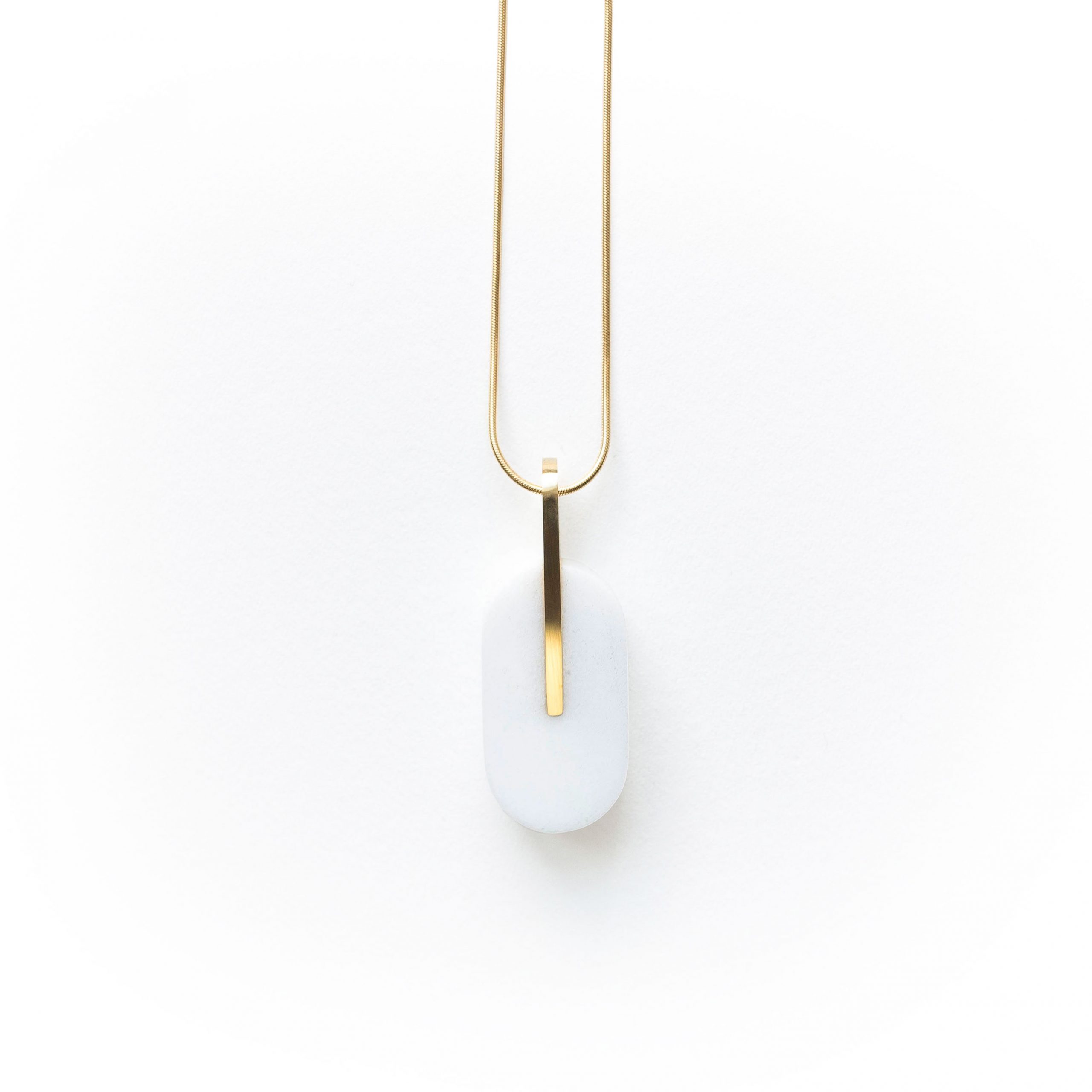 metaformi_design_jewelry_essential_oval_bianco