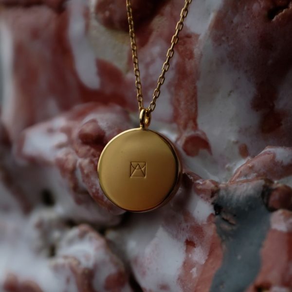 metaformi_design_jewelry_smiley_necklace_03