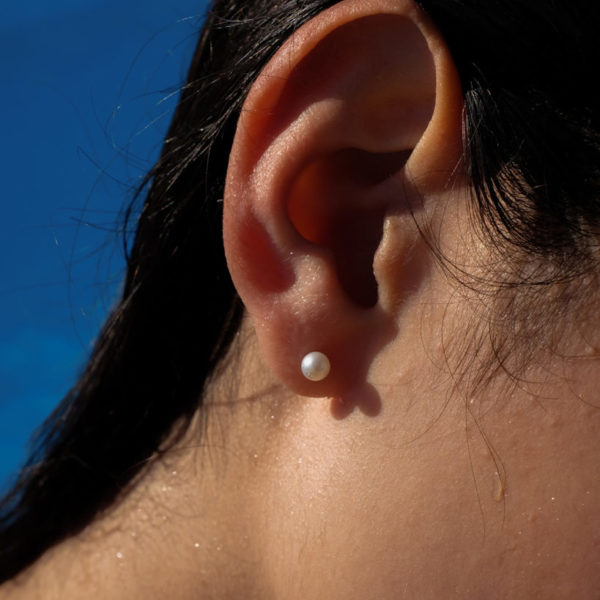 PEARL BALL EARRING