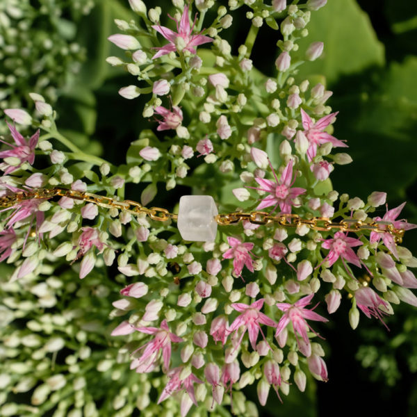 metaformi_jewerly_cube_bracelet_rose_quartz