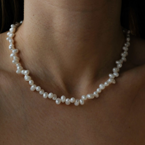 metaformi_design_jewelry_pearl_pebbles_necklace_product_2