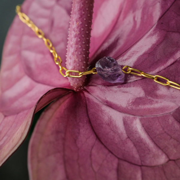 Metaformi-jewelry-uncut-gems-gold-bracelet
