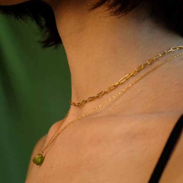 Metaformi-jewelry-uncut-gems-gold-necklace-7