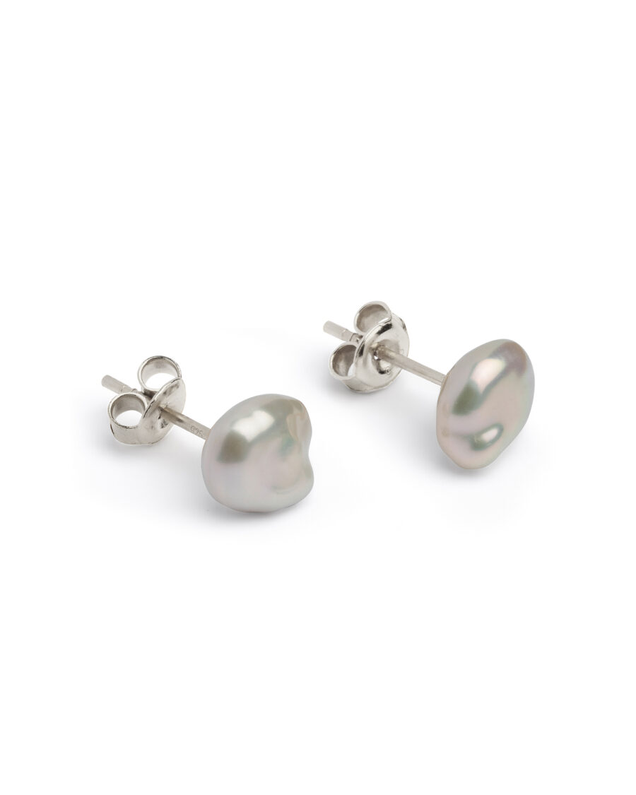 KESHI SILVER PEARL EARRINGS