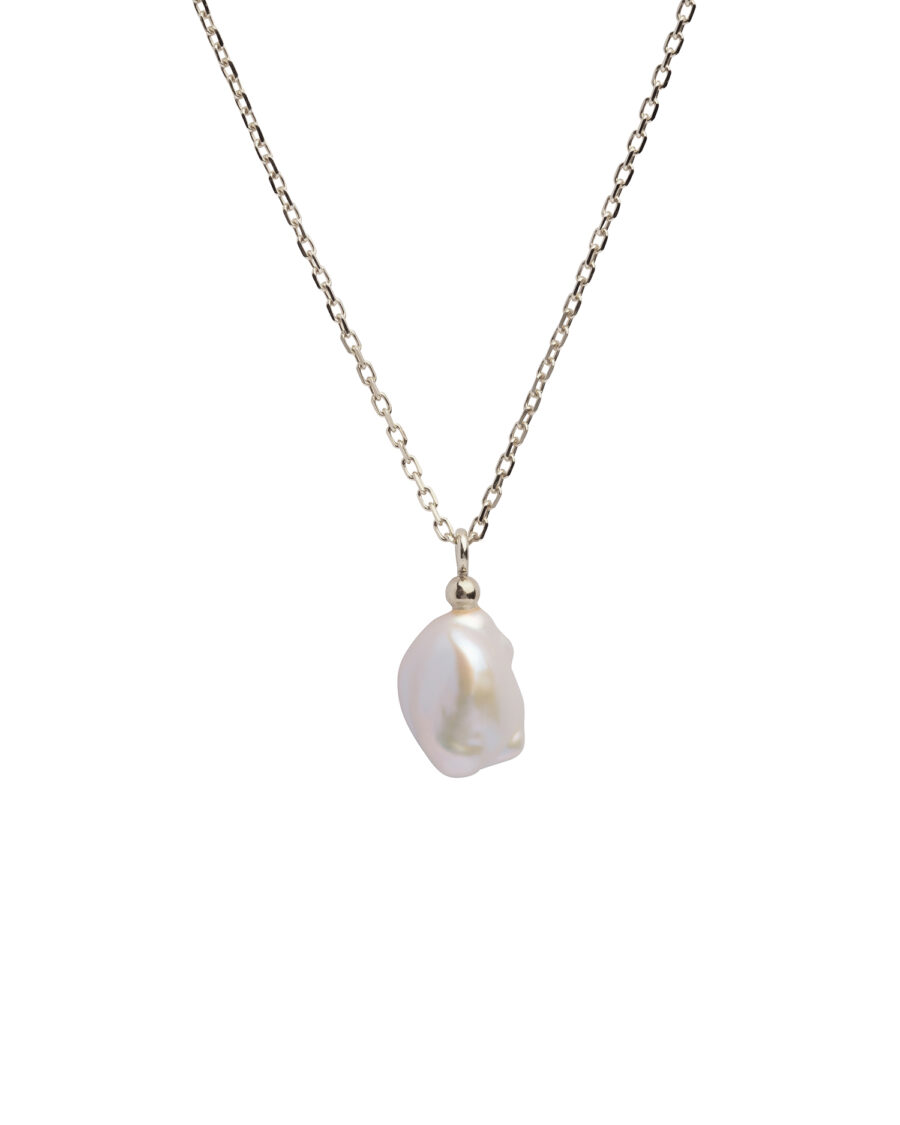 KESHI SILVER PEARL NECKLACE - Image 2