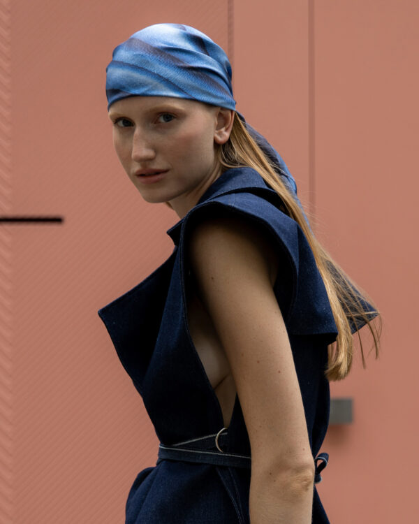 SILK SCARF <br> PATRÍCIA KOYŠOVÁ <br> 90x90