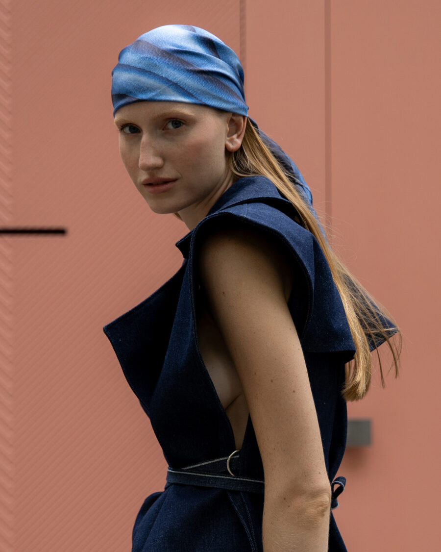 SILK SCARF <br> PATRÍCIA KOYŠOVÁ <br> 90x90