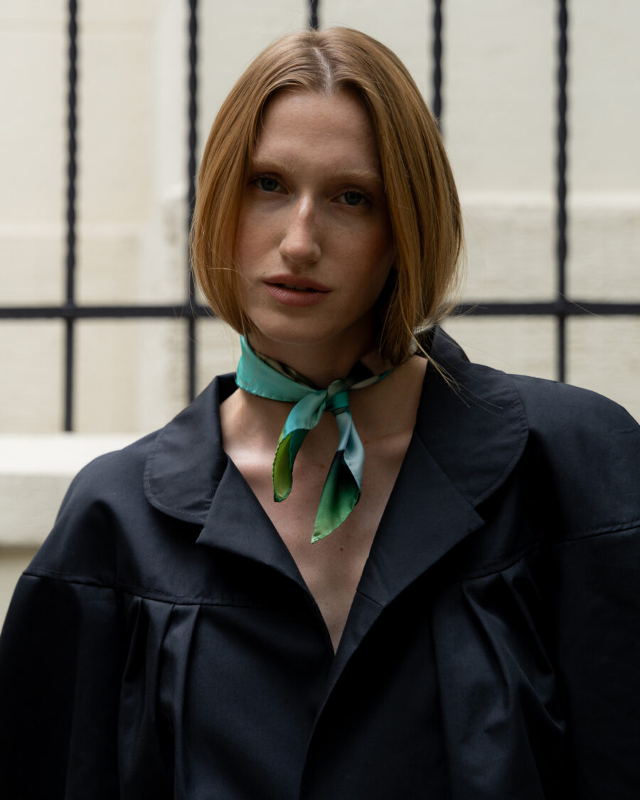 SILK SCARF <br> DOROTA SADOVSKÁ <br> 45x45 - Image 4