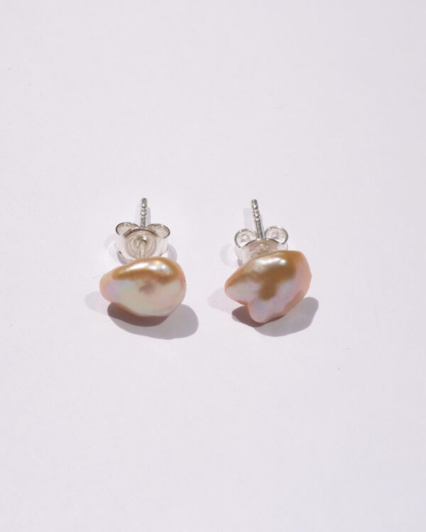 KESHI PINK PEARL EARRINGS